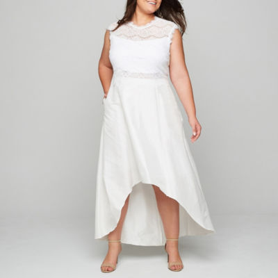 Plus Size Dresses On Sale